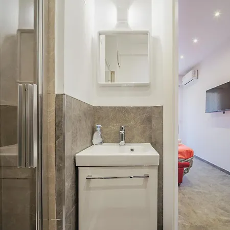 Rosso By Interhome Apartment